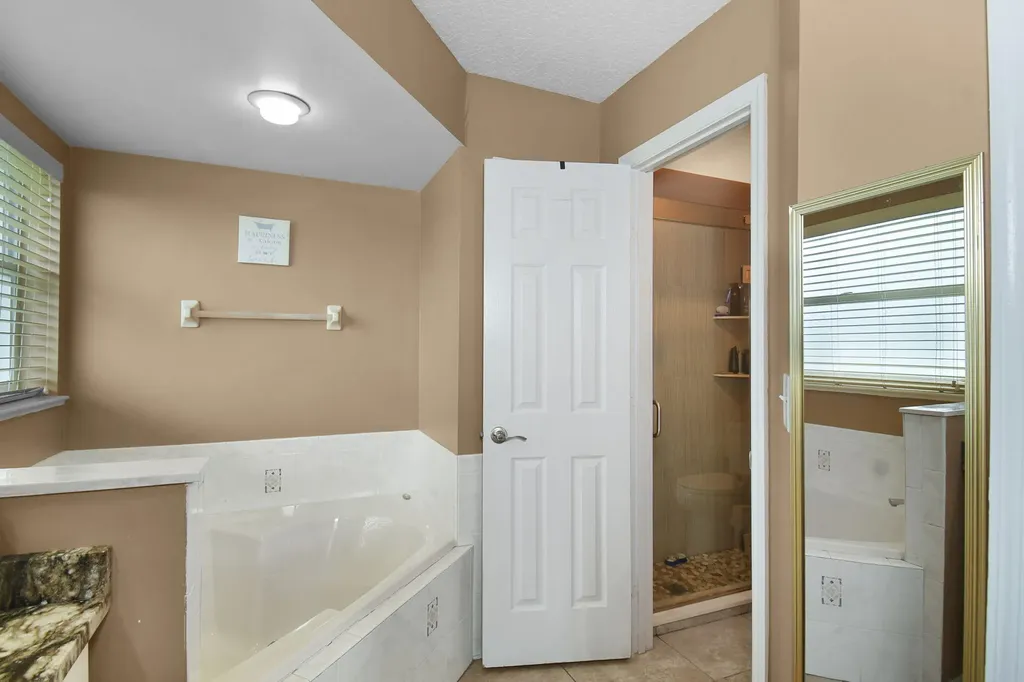 6915 NW Hershy Circle Port St Lucie FL 34983
