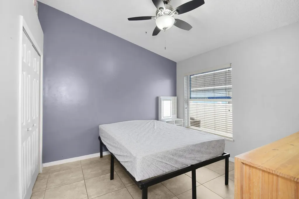 6915 NW Hershy Circle Port St Lucie FL 34983