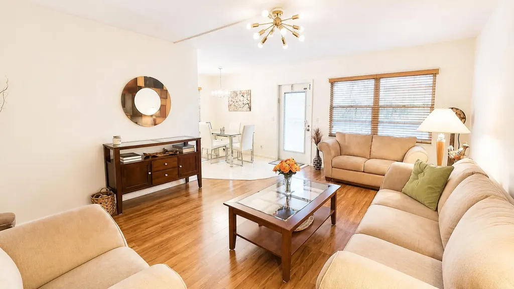 280 Suffolk G Boca Raton FL 33434