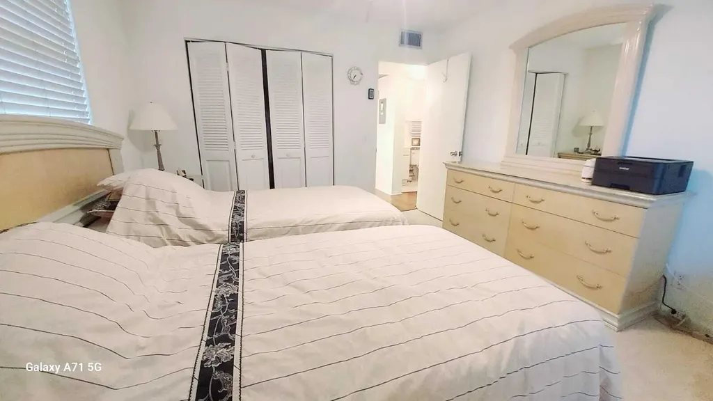 280 Suffolk G Boca Raton FL 33434
