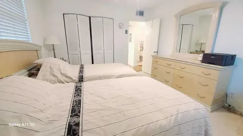 280 Suffolk G Boca Raton FL 33434