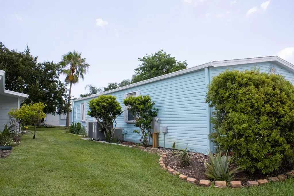 8490 Juneberry Court Port St Lucie FL 34952