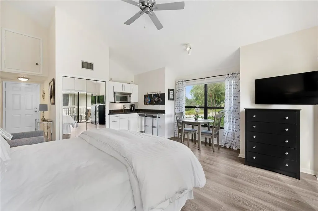 11863 Wimbledon Circle Wellington FL 33414