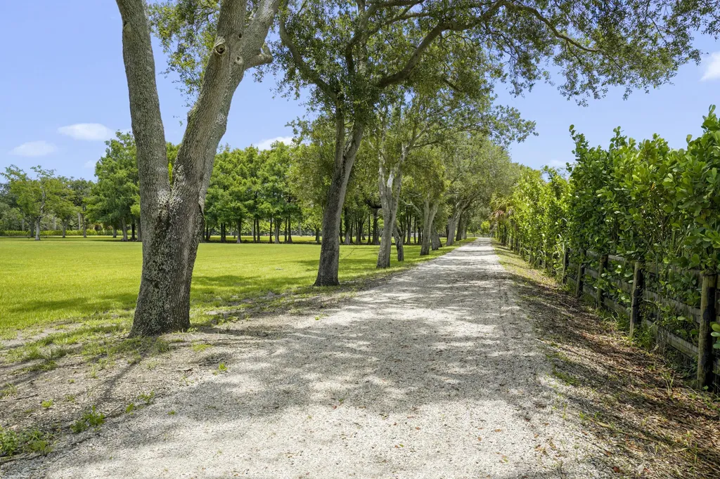 16451 Norris Road Wellington FL 33470