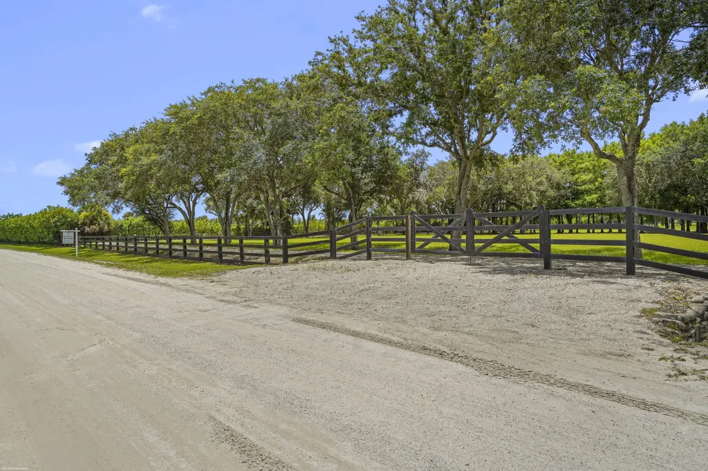 16451 Norris Road Wellington FL 33470