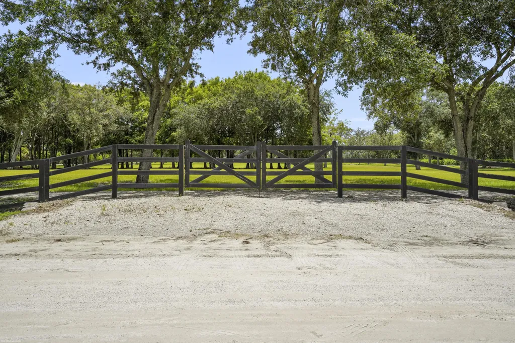 16451 Norris Road Wellington FL 33470