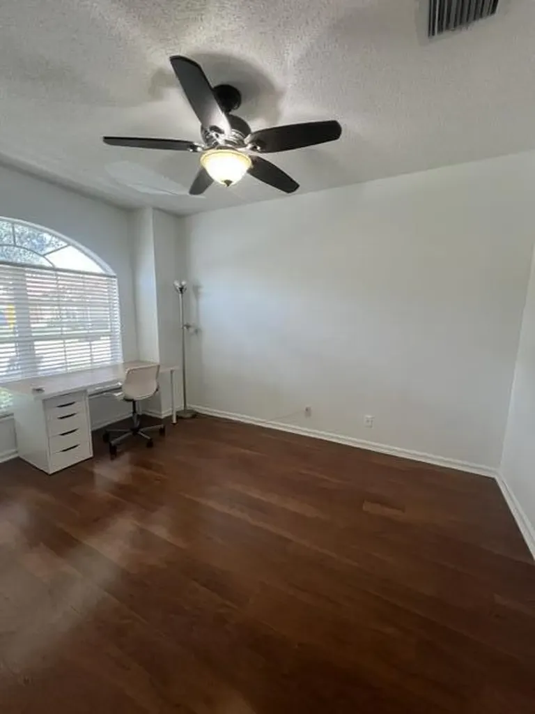 8583 Vía Serena Boca Raton FL 33433