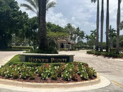 8583 Vía Serena Boca Raton FL 33433
