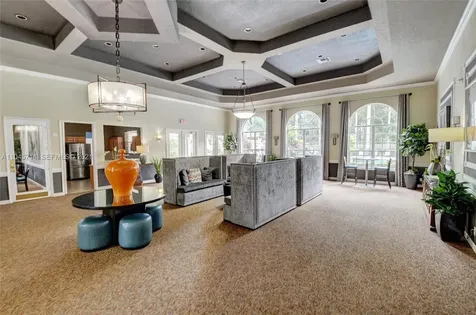 8583 Vía Serena Boca Raton FL 33433