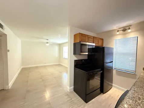 607 NE 29th Drive Wilton Manors FL 33334