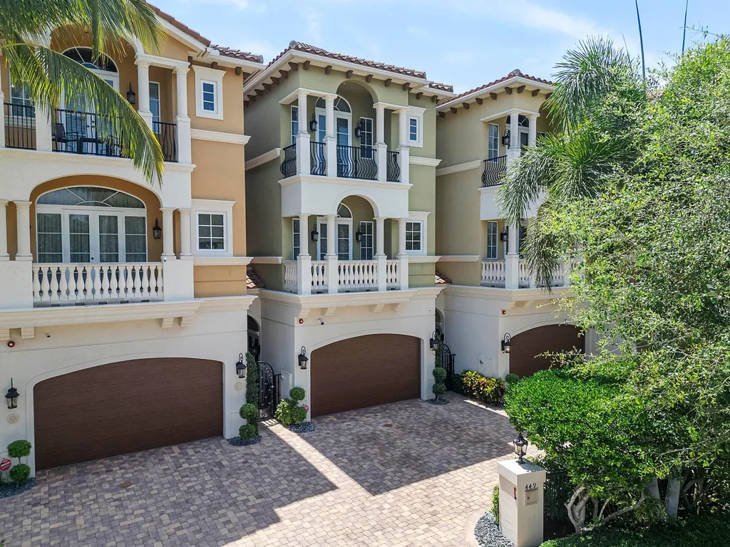 449 NE 19th Avenue Deerfield Beach FL 33441