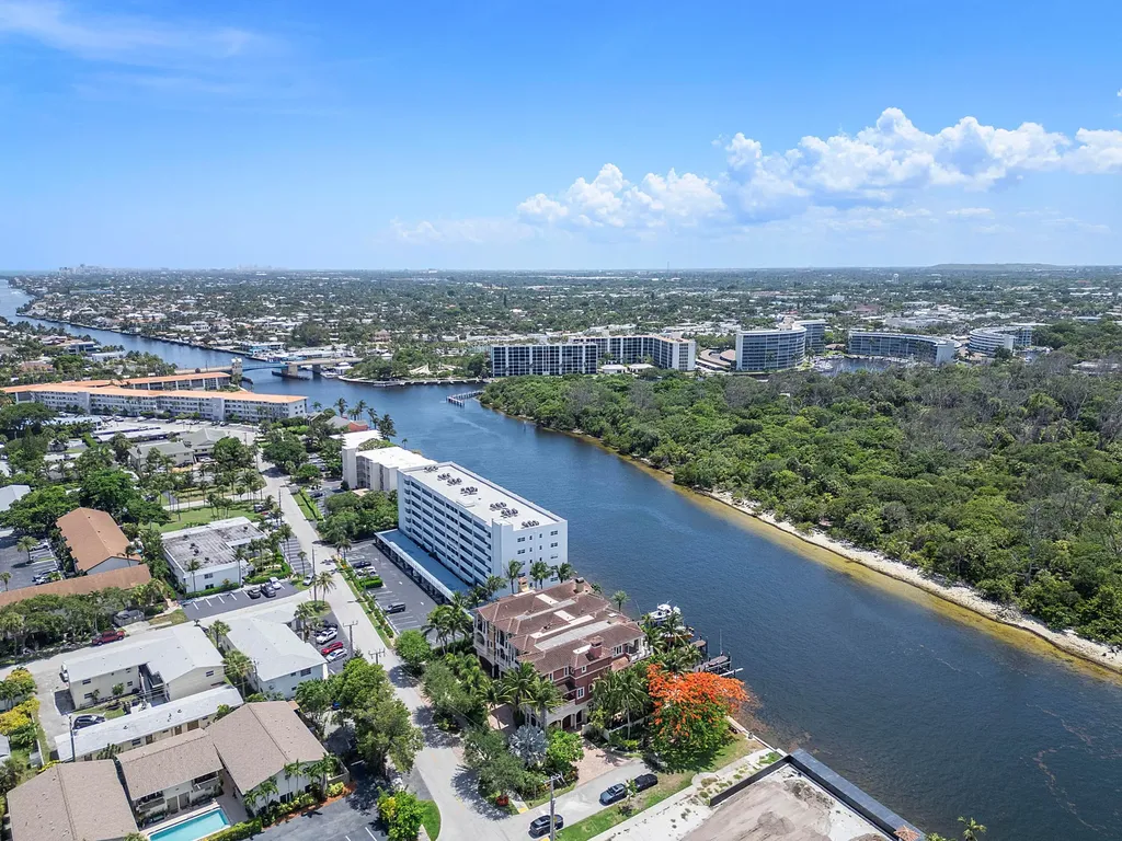 449 NE 19th Avenue Deerfield Beach FL 33441