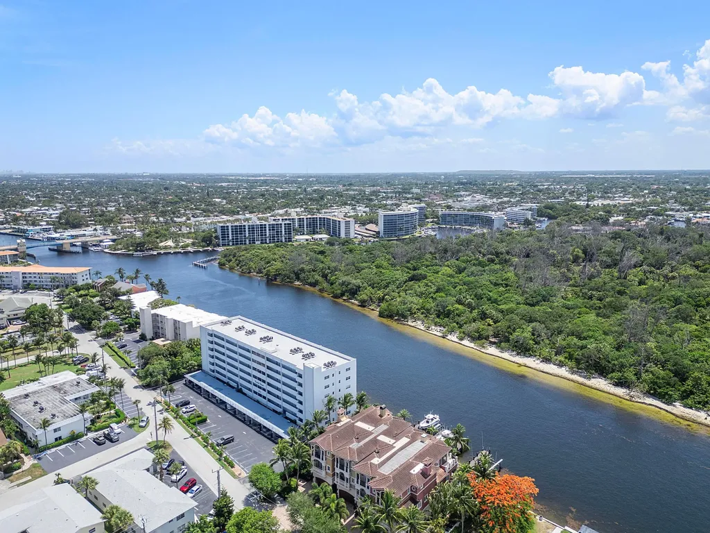 449 NE 19th Avenue Deerfield Beach FL 33441