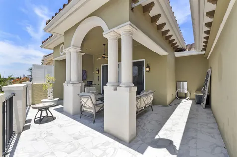 449 NE 19th Avenue Deerfield Beach FL 33441