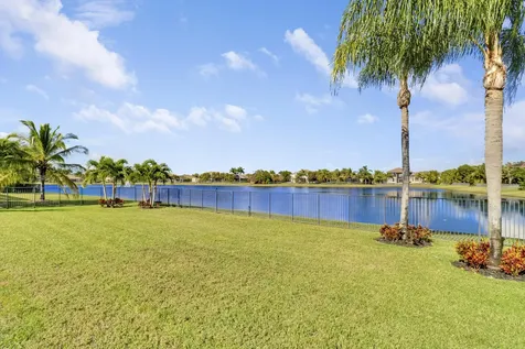 7754 Maywood Crest Drive West Palm Beach FL 33412