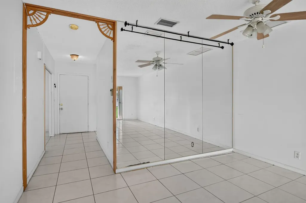 20923 Sedgewick Drive Boca Raton FL 33433