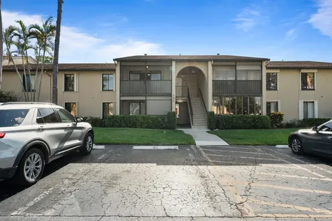 706 Sunny Pine Way Greenacres FL 33415