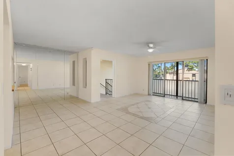 706 Sunny Pine Way Greenacres FL 33415