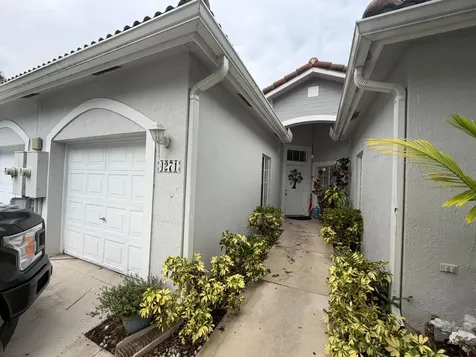 4271 SW 10th Court Deerfield Beach FL 33442
