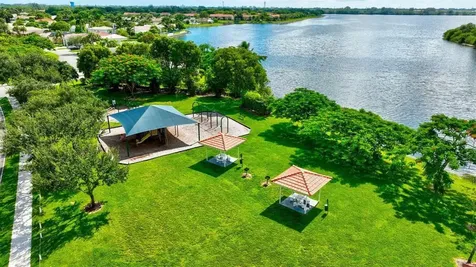4271 SW 10th Court Deerfield Beach FL 33442