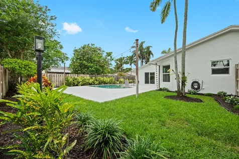 561 SW 168th Terrace Weston FL 33326