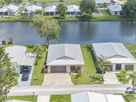 23 Arboles Del Norte Fort Pierce FL 34951