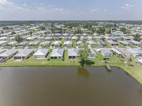 23 Arboles Del Norte Fort Pierce FL 34951