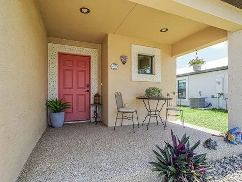 23 Arboles Del Norte Fort Pierce FL 34951