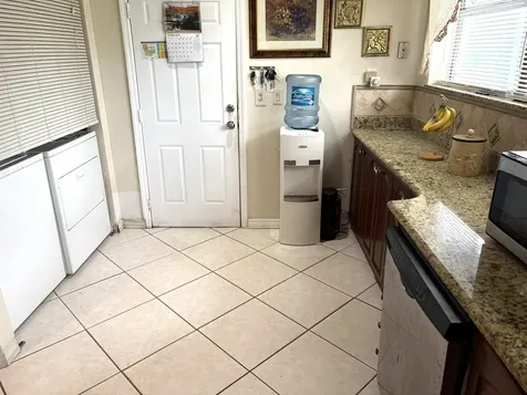 6940 NW 14th Court NW Plantation FL 33313