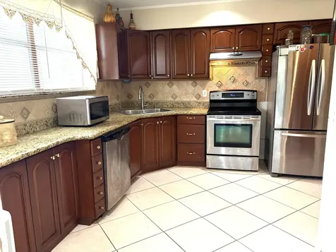 6940 NW 14th Court NW Plantation FL 33313