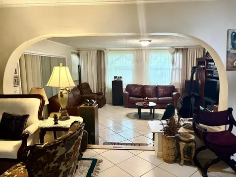 6940 NW 14th Court NW Plantation FL 33313