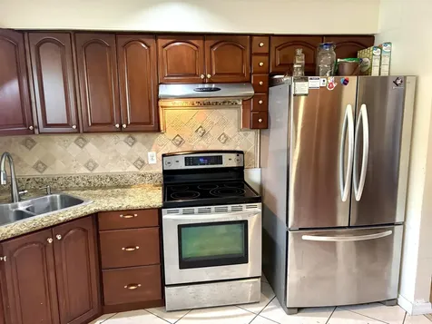 6940 NW 14th Court NW Plantation FL 33313