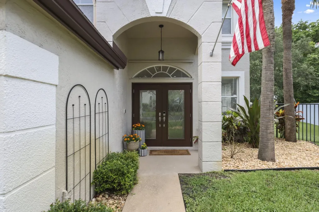 7518 Oak Grove Circle Lake Worth FL 33467