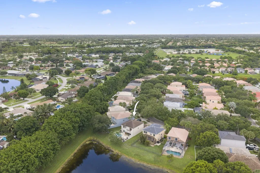 7518 Oak Grove Circle Lake Worth FL 33467