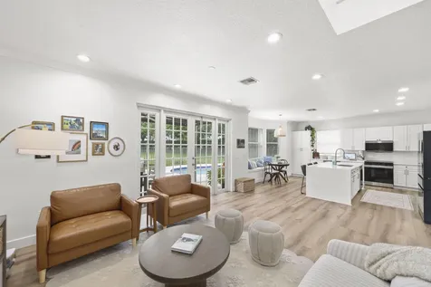 7518 Oak Grove Circle Lake Worth FL 33467