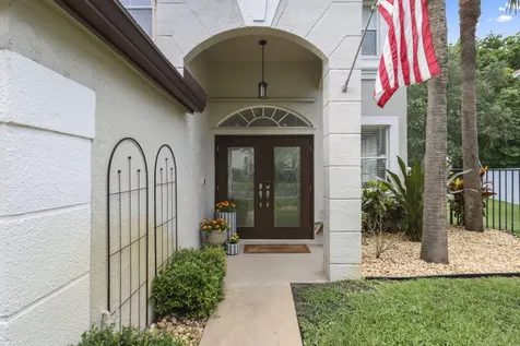 7518 Oak Grove Circle Lake Worth FL 33467