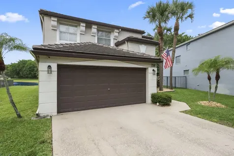 7518 Oak Grove Circle Lake Worth FL 33467