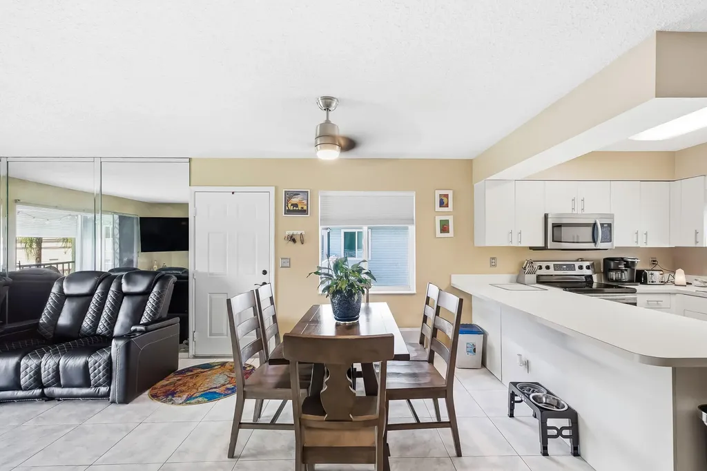 191 SE Village Drive Port St Lucie FL 34952