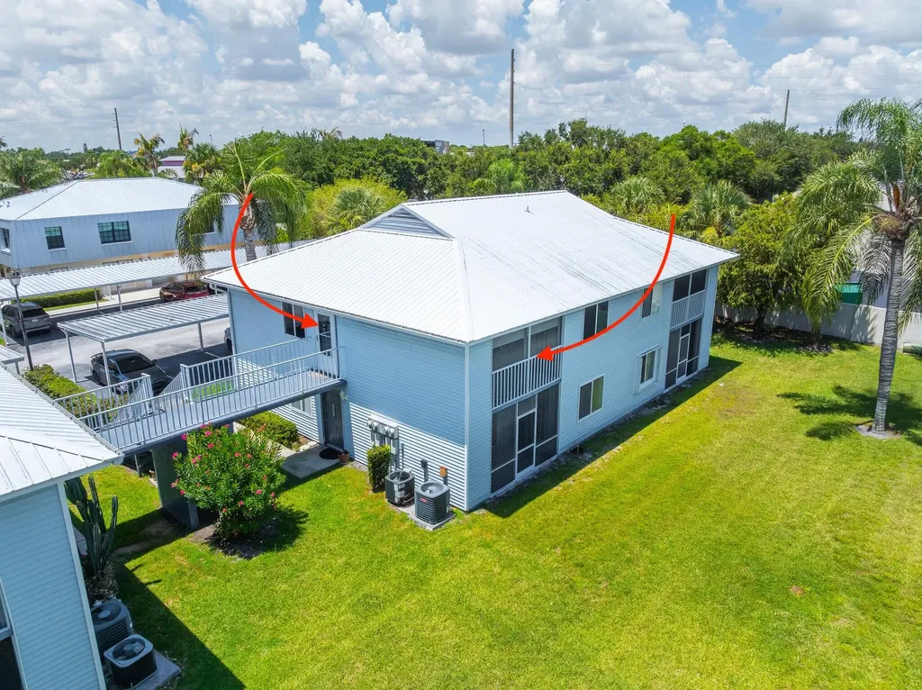 191 SE Village Drive Port St Lucie FL 34952