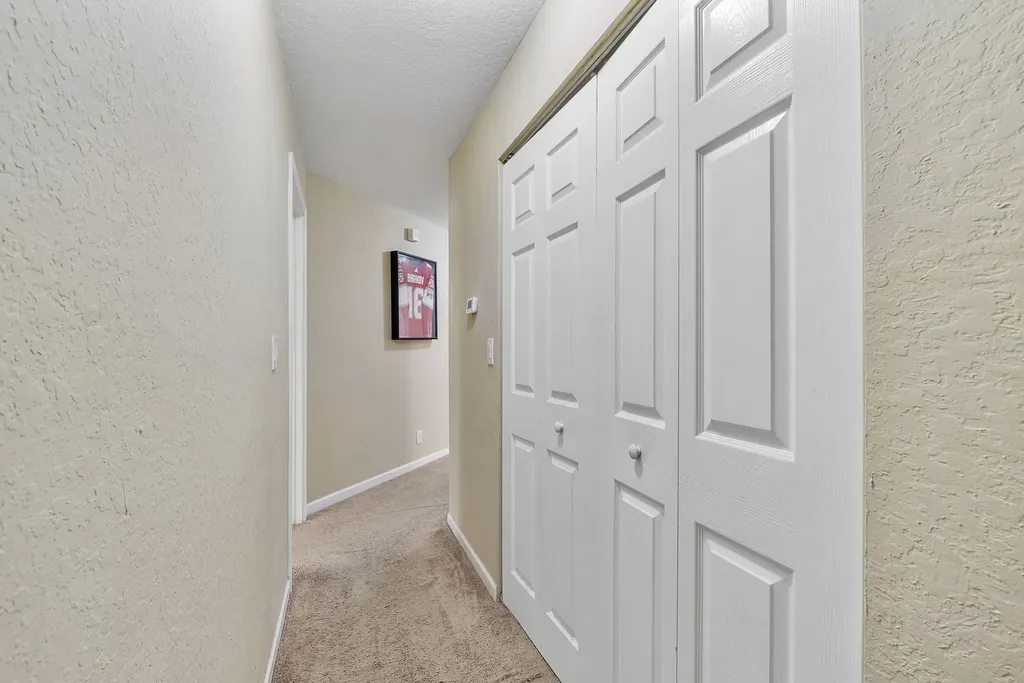 5540 NW 90th Terrace Sunrise FL 33351