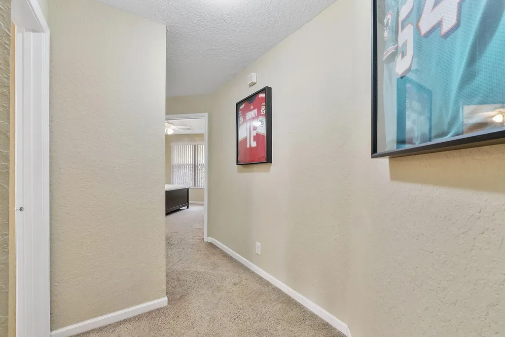 5540 NW 90th Terrace Sunrise FL 33351