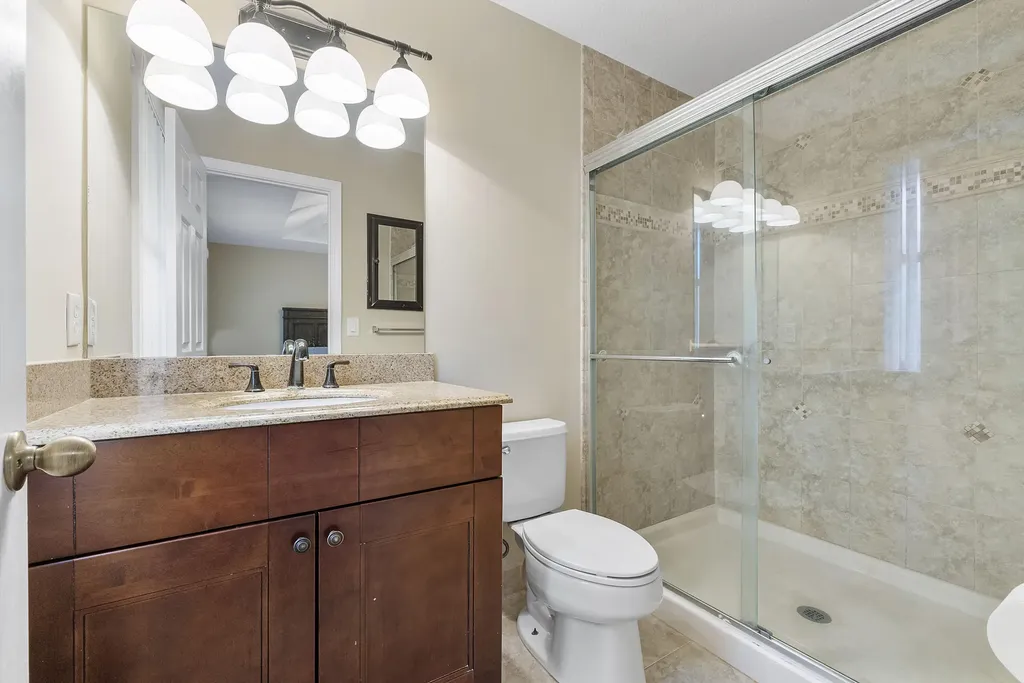 5540 NW 90th Terrace Sunrise FL 33351