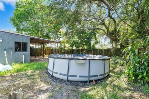 1326 SW 23rd Avenue Fort Lauderdale FL 33312