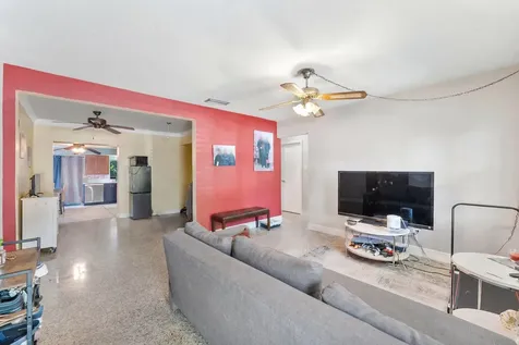1326 SW 23rd Avenue Fort Lauderdale FL 33312