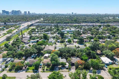 1326 SW 23rd Avenue Fort Lauderdale FL 33312