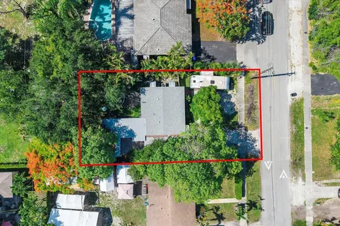 1326 SW 23rd Avenue Fort Lauderdale FL 33312