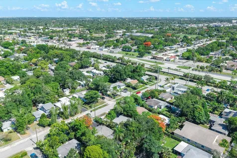 1326 SW 23rd Avenue Fort Lauderdale FL 33312