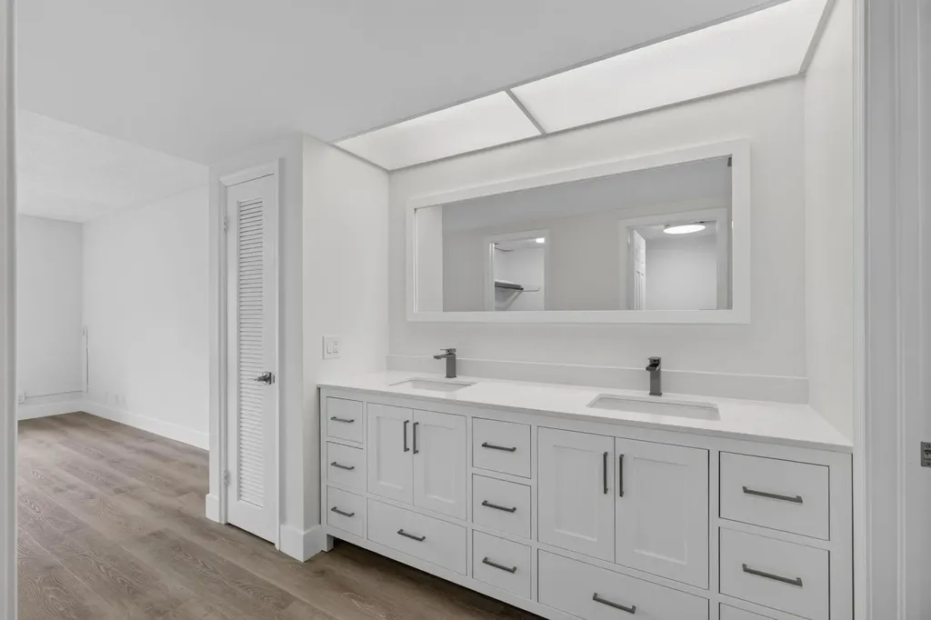 300 N Highway A1a Jupiter FL 33477