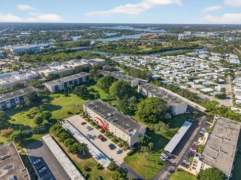 300 N Highway A1a Jupiter FL 33477