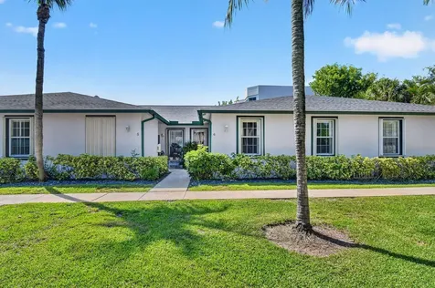 3162 Via Poinciana Lake Worth FL 33467